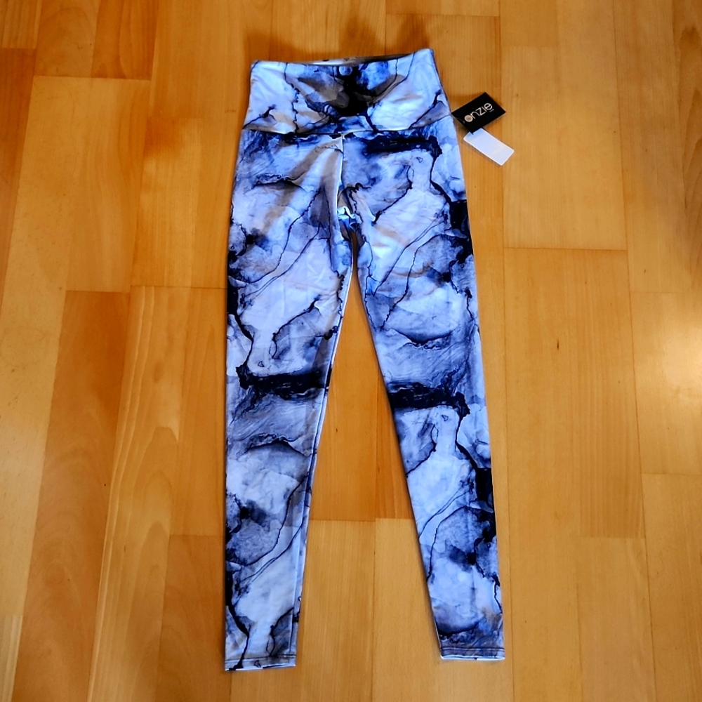 Black and white marble tights. Size small